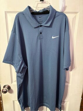 Nike Men’s Light Blue Dri-FIT Golf Polo with White Swoosh